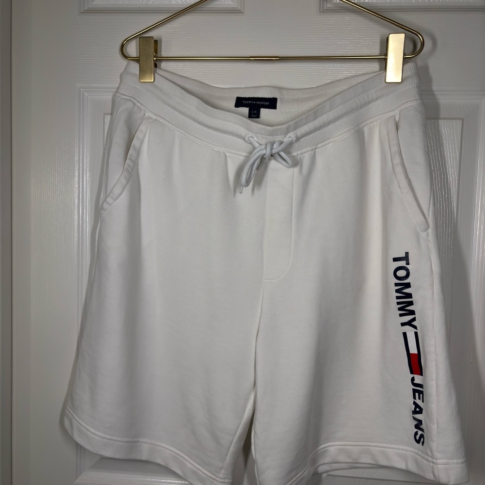 Tommy Hilfiger Women's Classic White Athletic Shorts
